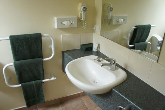 Standard Studio - bathroom