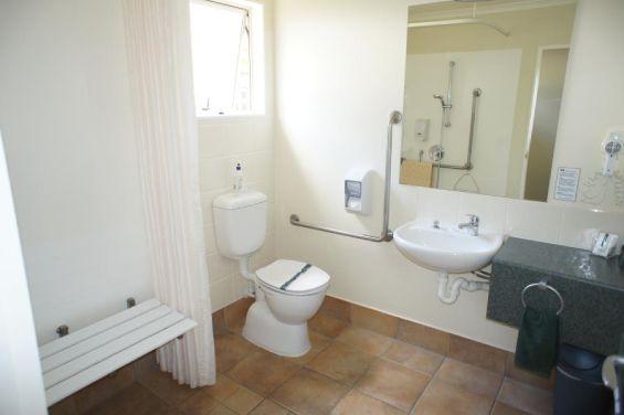 Access Studio - bathroom