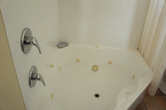 Studio Spa - spa bath